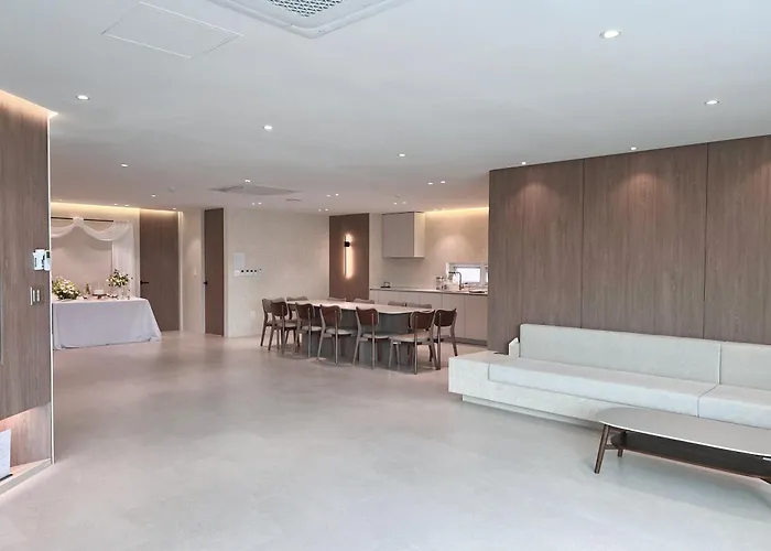 Хостел 광안사계스테이 Gwangansagyestay *